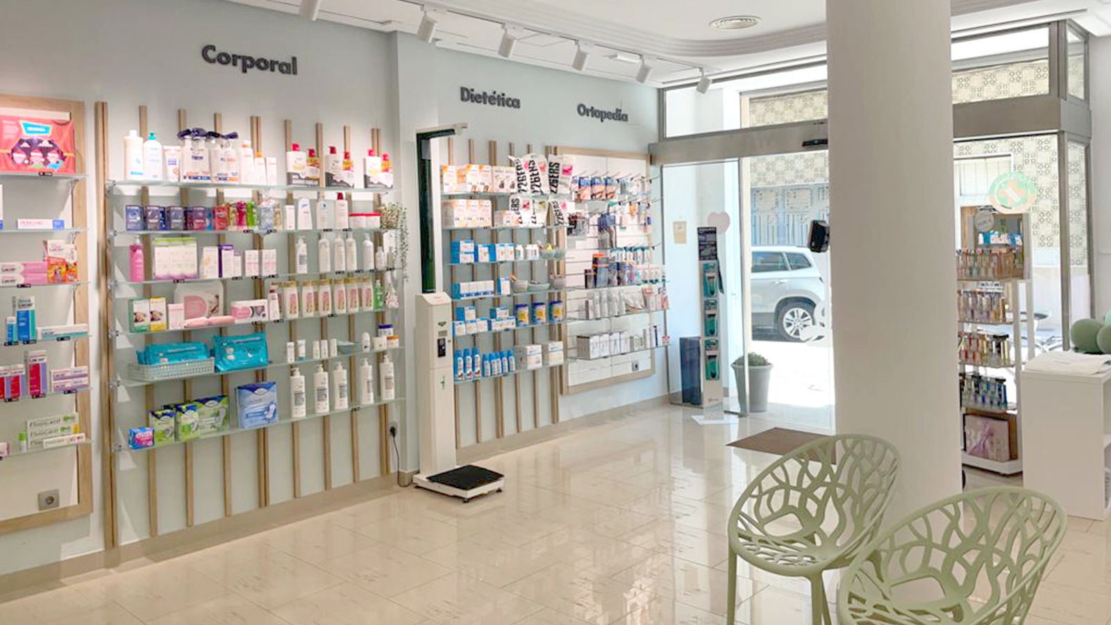 Farmacia Andrea Úbeda en Castellón interior